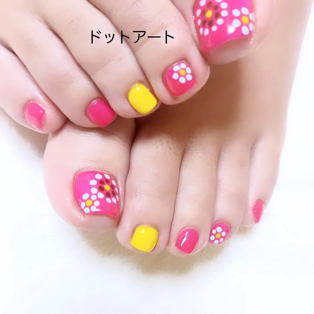 ----------nailsalon fu^a
フットジェル
#福井市松本#巻き爪ケアが出来るネイルサロン #フットジェル#ドット #フラワーネイル