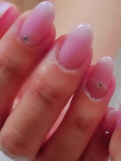 　　　　　　　　　　nailsalon fu ^a
ﾍﾞｲﾋﾞｰﾌﾞｰﾏｰﾈｲﾙ
とは?

ピンク×ホワイトの組み合わせで赤ちゃんの
頬のような血色感とふんわり感を出すデザイン」
のネイル
とAIが答えてくれた。

#福井市ネイルサロン 
#フィルインジェル 
#巻き爪ケアが出来るネイルサロン 
#福井市松本